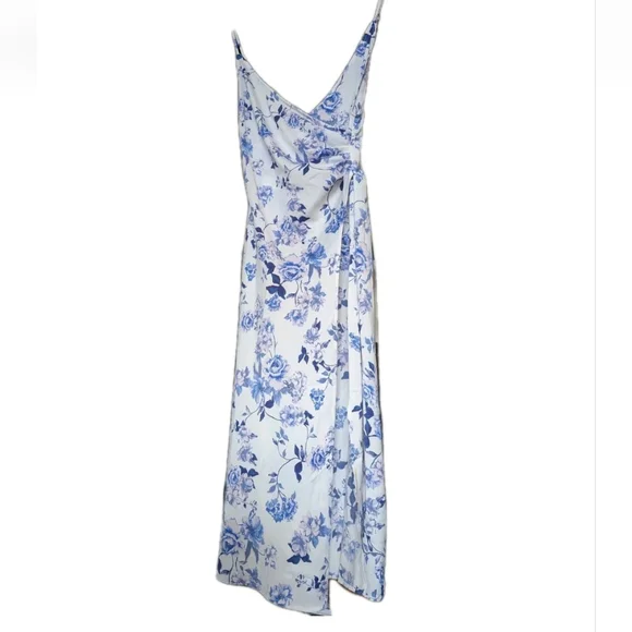 UO Satin Wrap Midi V-Neck Dress Size S Blue Floral Ruching Spaghetti Strap Slit - Picture 5 of 11